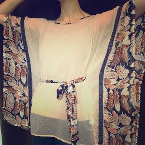 Ryu bohemian top, size small